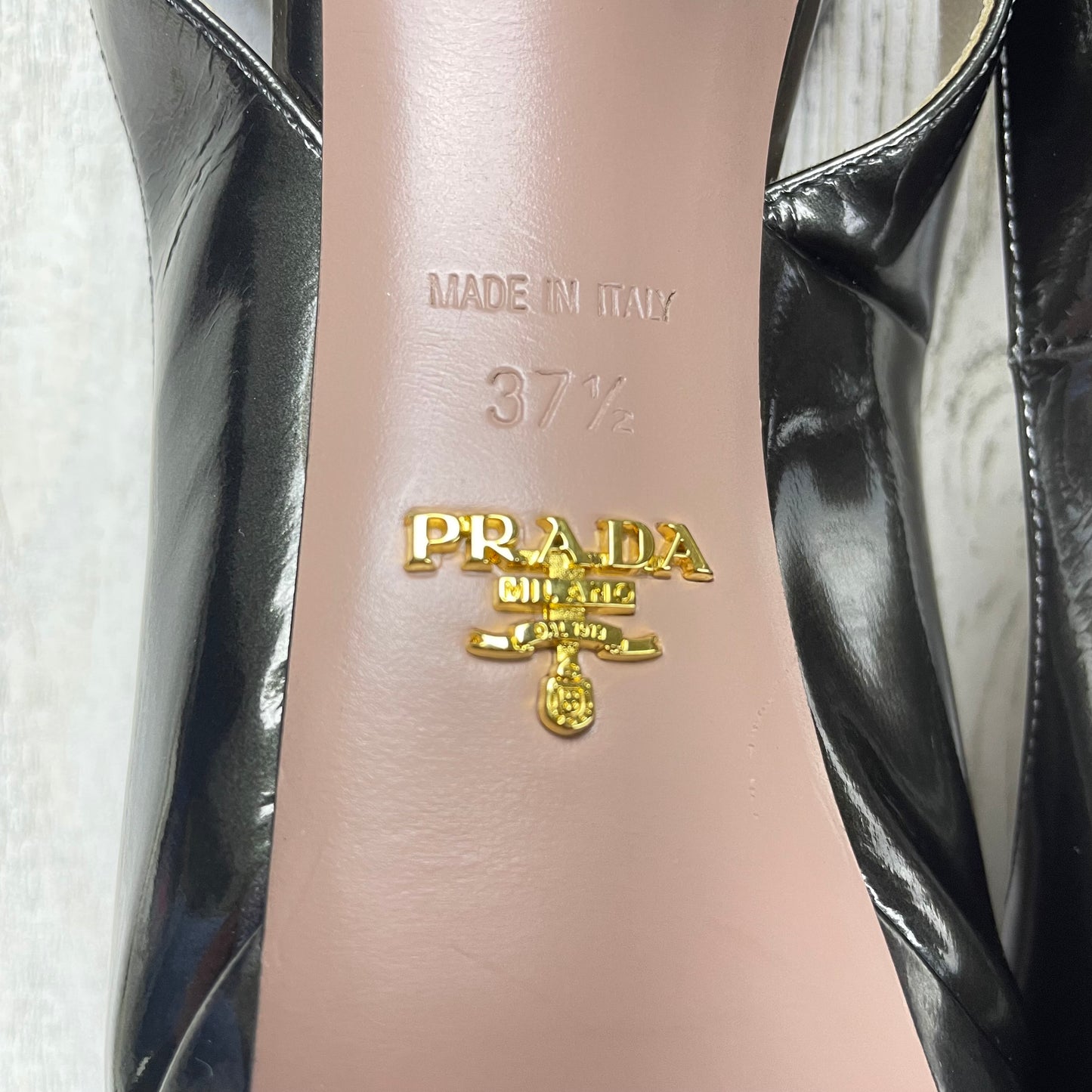 Shoes Luxury Designer By Prada  Size: 7.5