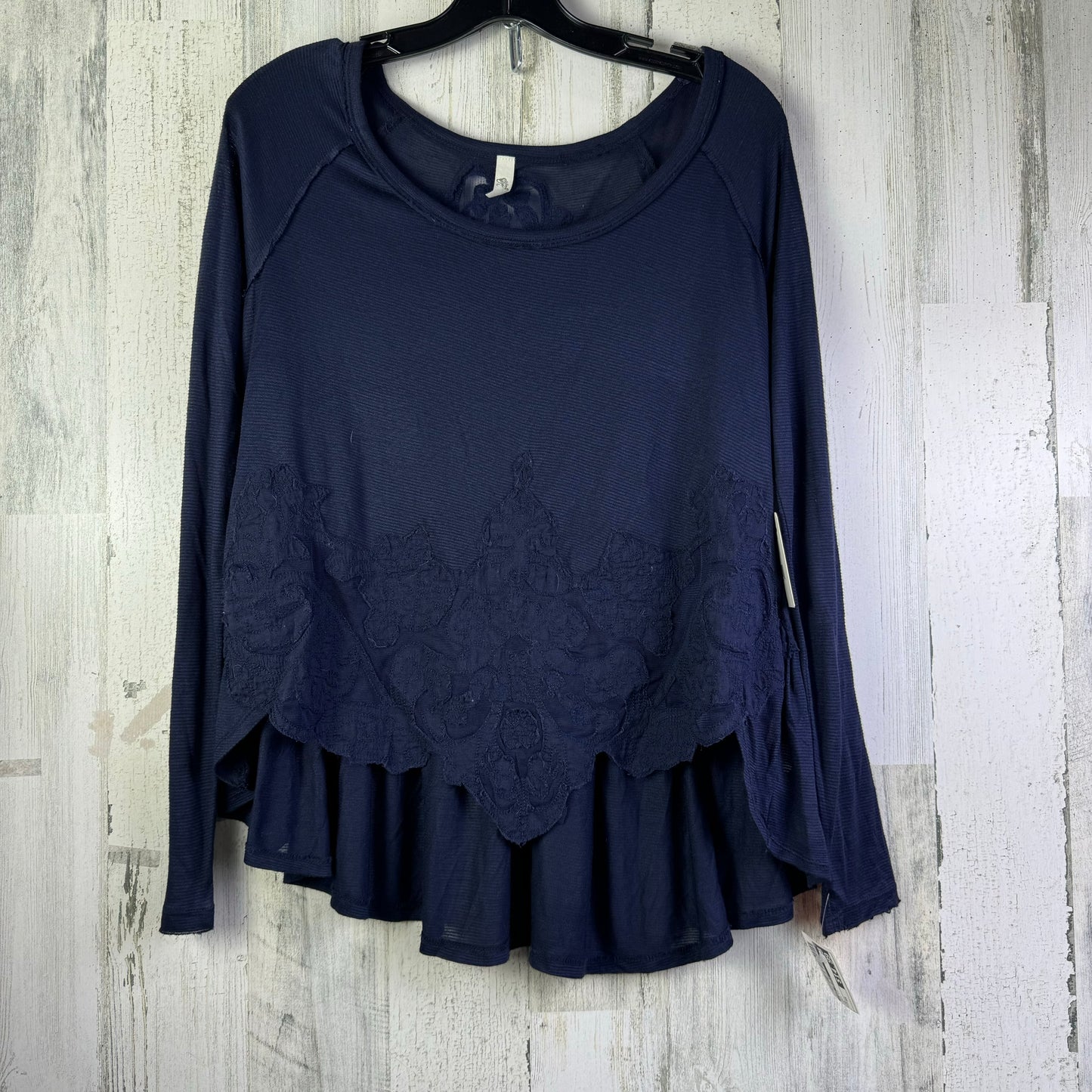 Top Long Sleeve By Free People  Size: Xs